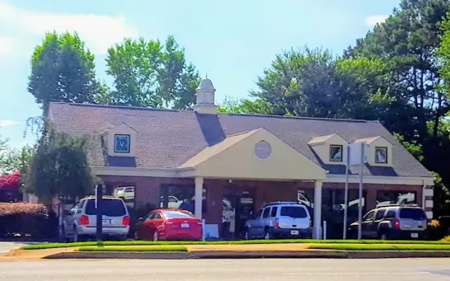 Crossroads Veterinary Hospital in Woodstock, GA