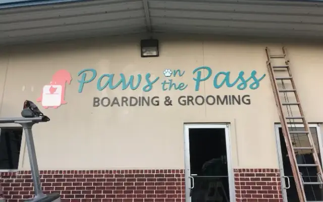 Paws On The Pass in Pass Christian, MS