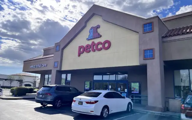 Petco in Saugus, CA