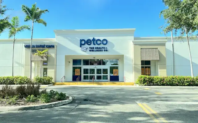 Petco in Miami, FL