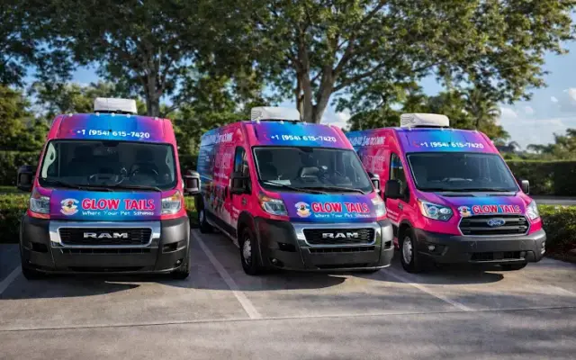 Glow Tails Pet mobile Grooming in Delray Beach, FL