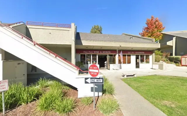 Royal Paw Spa in Aptos, CA