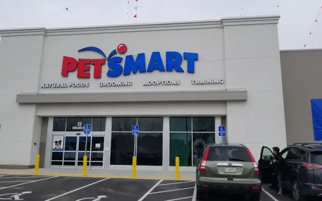 PetSmart in Newington, NH