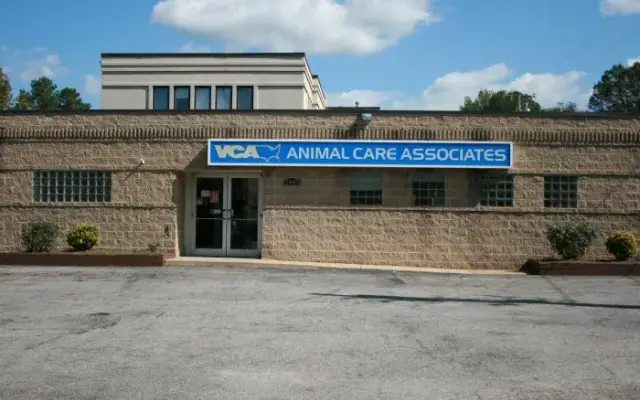 VCA Animal Care Associates in Colonial Heights, VA